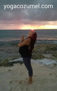 PRENATAL YOGA IN COZUMEL MEXICO. / info@yogacozumel.com  / whtasapp: +52 1 9871113632